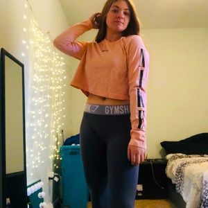 Nike crop top, Size XL but fits like a S.